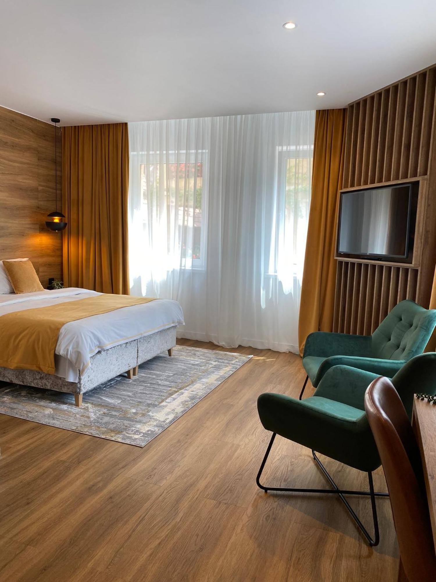 Casa Cristina Hotel Braşov Buitenkant foto