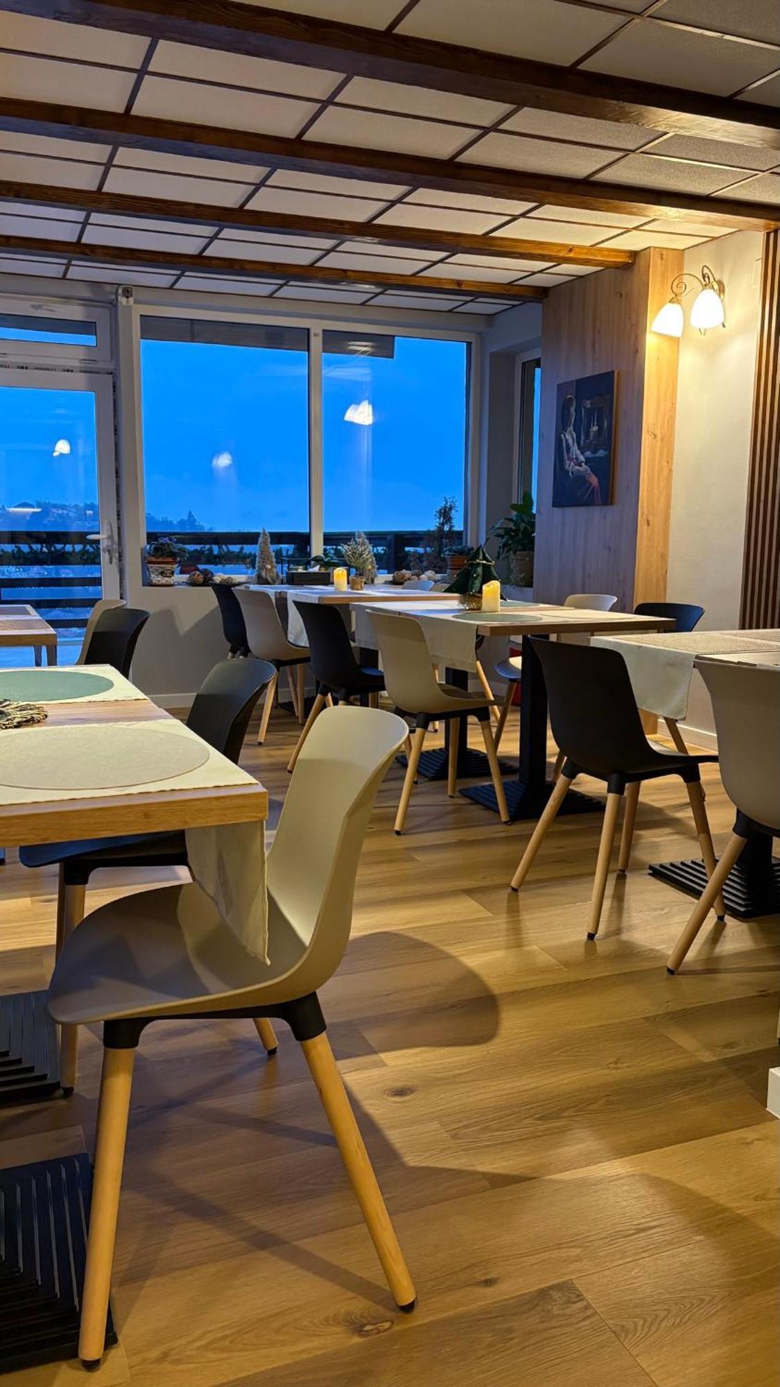 Casa Cristina Hotel Braşov Buitenkant foto